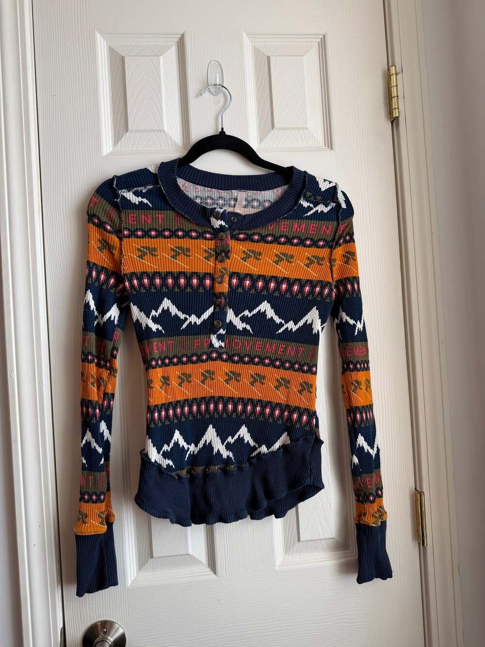 FP Movement Rally Printed Layer Top Navy Multi M - Picture 1 of 4